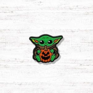 👟(6/$15) New Baby Yoda Shoe Charms for Crocs Croc Charms!